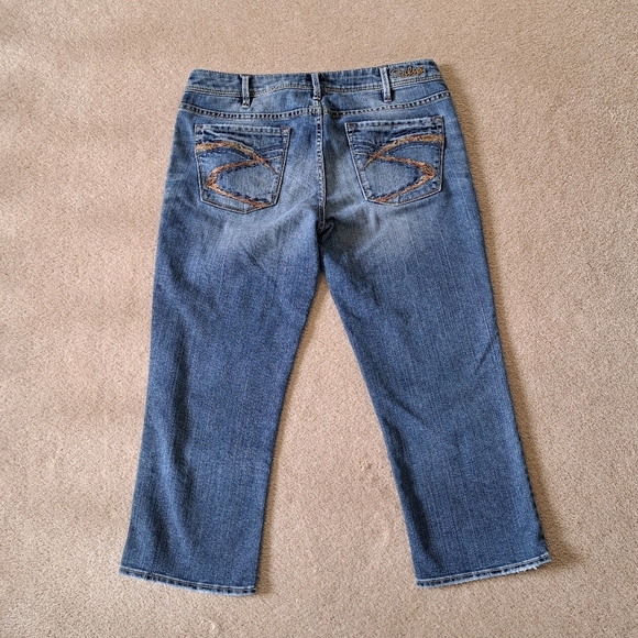 Silver Jeans Aiko Crop Women's 30 Blue Denim Capri Pants Mid Wash - Picture 8 of 13